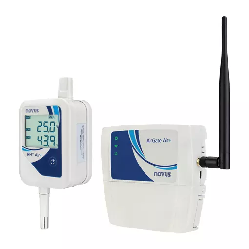 Uma imagem contendo mesa, vinho